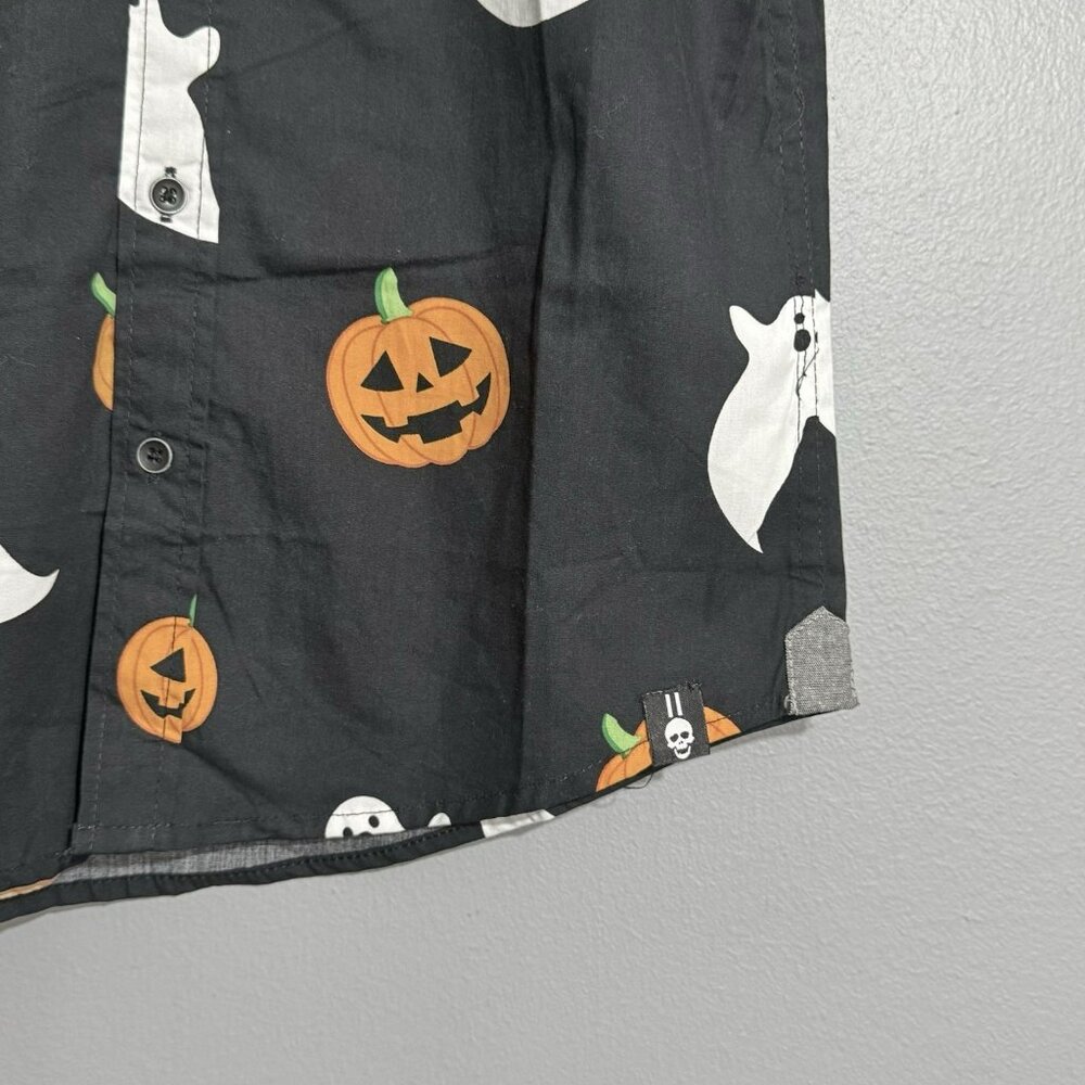 Free Planet Halloween Button Shirt Men Size XS Costume Pumpkin Ghost Casual Work - Picture 12 of 12